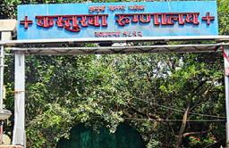 मुंबईत 15 टक्के खड्ड्यांच्या तक्रारींचं निवारण करणं बाकी पालिकेचा अजब दावा