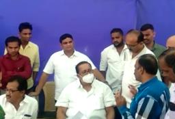 #Coronavirus च्या सावटाखाली हसन मुश्रीफ यांचा जनता दरबार