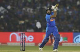 INDvsWI,Final : हिटमॅन रोहित शर्माची रेकॉर्डब्रेक कामगिरी