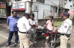 सांगली शहर पोलिसांकडून रोडरोमियोंवर कारवाई