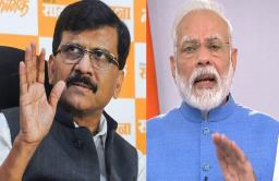 Corona : सरकार गंभीर असेल तर जनता गंभीर होईल, संजय राऊतांचा  निशाणा