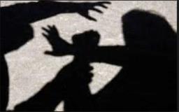 धक्कादायक! शिक्षकांकडून वर्गात बलात्काराचं प्रात्यक्षिक, विद्यार्थिनी जखमी!