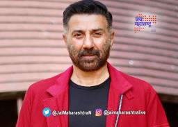 ट्रेनची चेन खेचल्याबद्दल सनी आणि करिश्मावर आरोप निश्चित