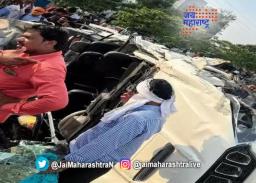लग्नाला निघालेली स्कॉर्पिओ उलटली