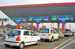 मुंबई-पुणे एक्सप्रेस वे वर टोल दरवाढ