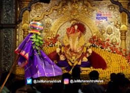गुढीपाडव्याला मंदिराबाहेरूनच दगडूशेठ गणपतीचे दर्शन