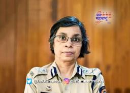 फोन टॅपिंग प्रकरणी आयपीएस अधिकारी रश्मी शुक्लांना मुंबई पोलिसांचे समन्स