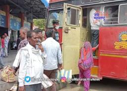 बुलडाण्यात लालपरी रस्त्यावर