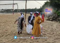 मालवण चिवला किनाऱ्यावर स्वच्छता मोहीम