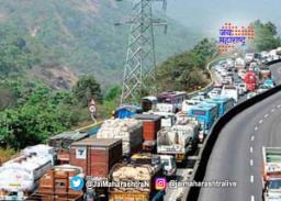 मुंबई-पुणे एक्सप्रेस हायवेवर मेगाब्लॉक