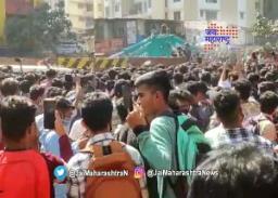 विद्यार्थी आंदोलन : गर्दी जमली, पोलीस काय करत होते?