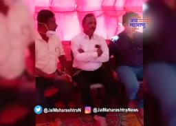 संपकऱ्यांच्या मनधरणीसाठी एसटी अधिकारी थेट घरात