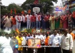 सांगली आणि धुळ्यात शिवसैनिक आक्रमक