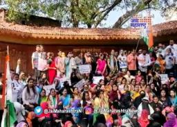 रांगोळीच्या माध्यमातून भारतरत्न स्व. लतादीदींना आदरांजली